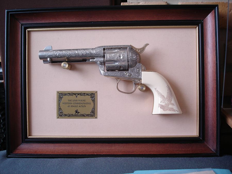 John Wayne Franklin Mint Commemorative Colt 45 Revolver