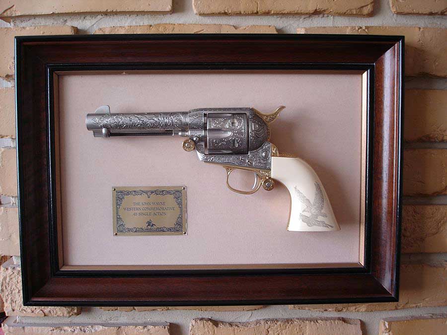 John Wayne Franklin Mint Commemorative Colt 45 Revolver